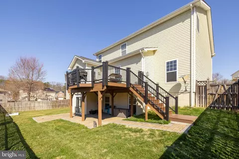 Exterior - 4185 Agency Loop, Triangle, VA 22172 photo 7 of 12