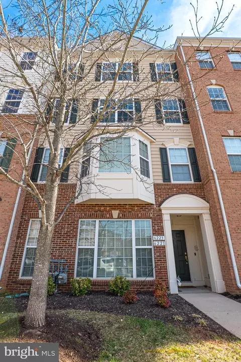 6223 Aster Haven Cir, Haymarket, VA 20169