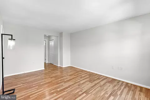 Living - 7442 Emerald Dr, Manassas, VA 20109 photo 6 of 6