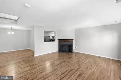 Living - 7442 Emerald Dr, Manassas, VA 20109 photo 3 of 6