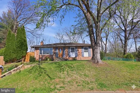 7605 Rosbury Ct, Manassas, VA 20109
