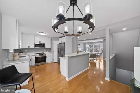 Other - 6934 Village Stream Pl, Gainesville, VA 20155 photo 6 of 12
