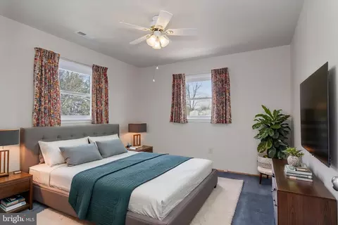Bedroom - 9608 Lafayette Ave, Manassas, VA 20109 photo 9 of 10
