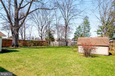 Exterior - 9608 Lafayette Ave, Manassas, VA 20109 photo 4 of 7