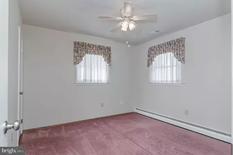 Bedroom - 9608 Lafayette Ave, Manassas, VA 20109 photo 5 of 10