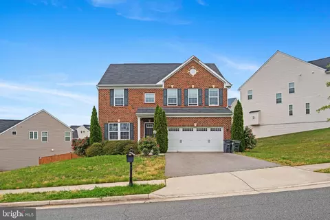 3214 Fledgling Cir, Woodbridge, VA 22193