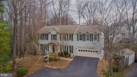 5428 Staples Ln, Woodbridge, VA 22193