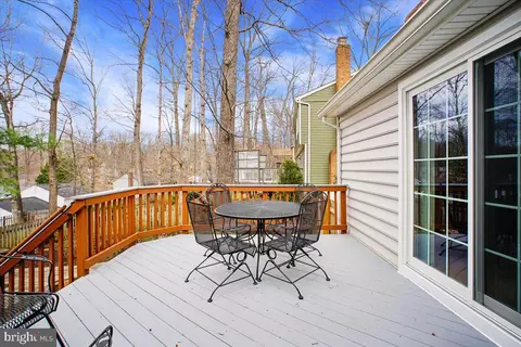 15418 Beachview Dr, Dumfries, VA 22025 photo 7