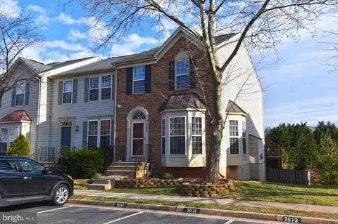 7007 Manahoac Pl, Gainesville, VA 20155