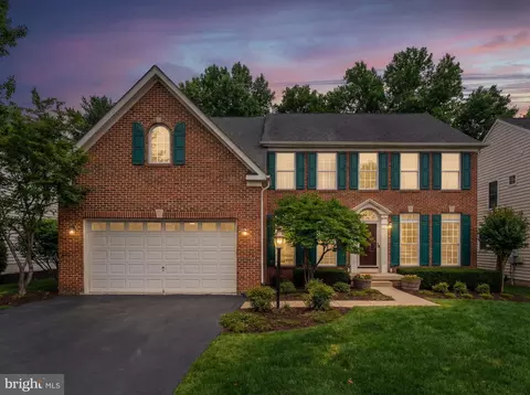 6913 Bitterroot Ct, Gainesville, VA 20155