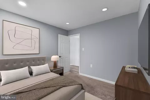 Bedroom - 10415 Labrador Loop, Manassas, VA 20112 photo 1 of 9