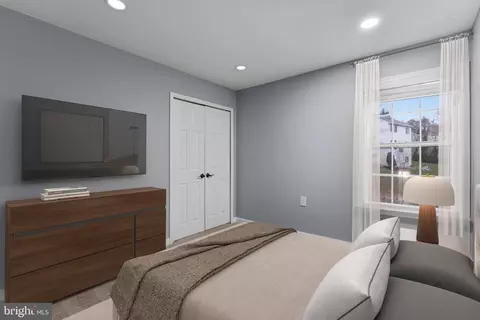 Bedroom - 10415 Labrador Loop, Manassas, VA 20112 photo 2 of 9