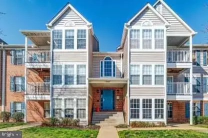 3580 Sherbrooke Cir #301, Woodbridge, VA 22192