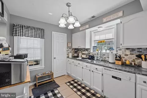 Other - 3716 Tavern Way, Triangle, VA 22172 photo 4 of 11
