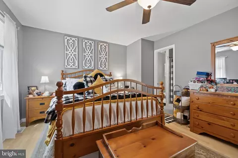Bedroom - 3716 Tavern Way, Triangle, VA 22172 photo 2 of 3