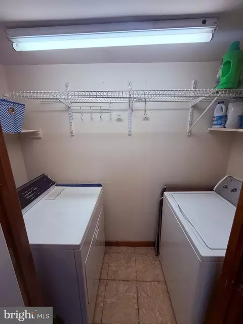 Other - 18318 Sharon Rd, Triangle, VA 22172 photo 6 of 13