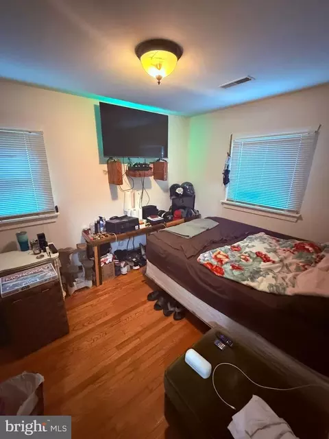 Bedroom - 18318 Sharon Rd, Triangle, VA 22172 photo 4 of 4