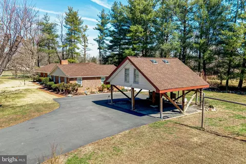 Other - 6017 Wheeler Ln, Broad Run, VA 20137 photo 10 of 13