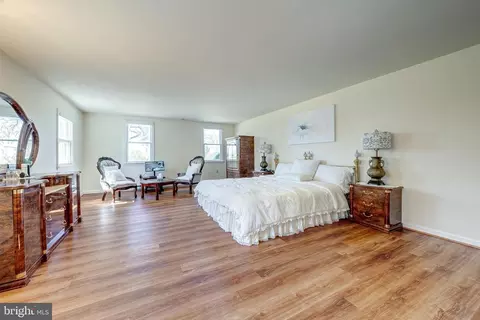 Other - 6017 Wheeler Ln, Broad Run, VA 20137 photo 4 of 13
