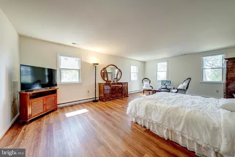 Bedroom - 6017 Wheeler Ln, Broad Run, VA 20137 photo 1 of 3