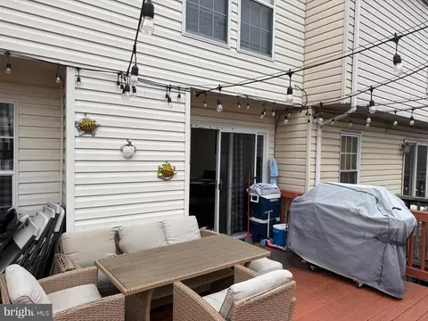 Exterior - 8575 Cold Harbor Loop, Manassas, VA 20111 photo 3 of 3