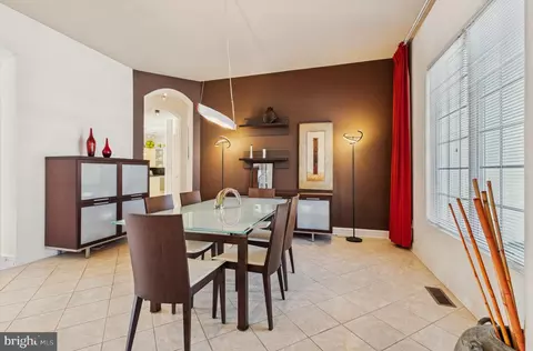 Dining - 8268 Roxborough Loop, Gainesville, VA 20155 photo 1 of 7