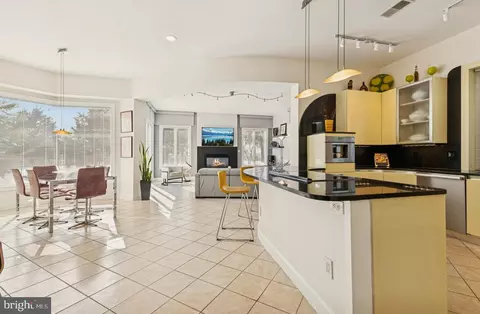Kitchen - 8268 Roxborough Loop, Gainesville, VA 20155 photo 1 of 9
