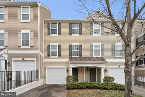 2918 Truffle Oak Pl, Woodbridge, VA 22191