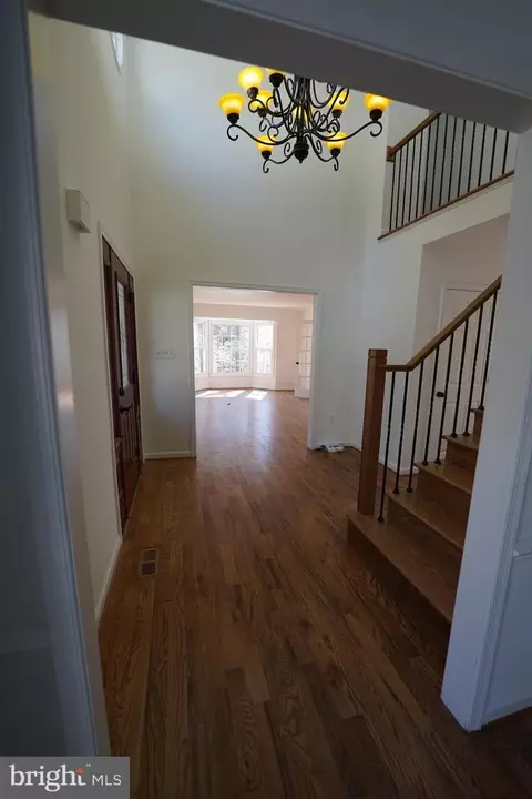 Entry Way - 6195 River Forest Dr, Manassas, VA 20112 photo 3 of 20