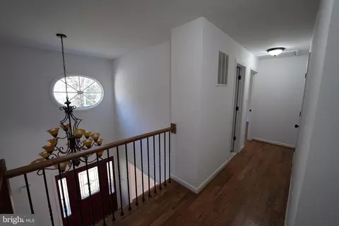 Entry Way - 6195 River Forest Dr, Manassas, VA 20112 photo 15 of 20