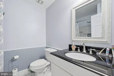 Bath - 15139 Eclipse Dr, Manassas, VA 20112 photo 2 of 3
