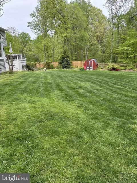 Exterior - 15139 Eclipse Dr, Manassas, VA 20112 photo 4 of 12