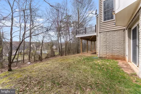 Exterior - 19228 Buna St, Triangle, VA 22172 photo 8 of 8