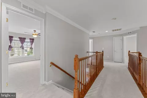 Entry Way - 19228 Buna St, Triangle, VA 22172 photo 7 of 8