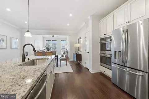 Entry Way - 2252 Red Pine Loop, Dumfries, VA 22026 photo 8 of 22