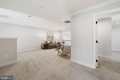 Entry Way - 2252 Red Pine Loop, Dumfries, VA 22026 photo 17 of 22