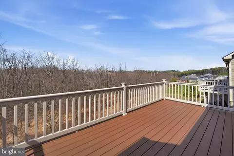 Exterior - 2252 Red Pine Loop, Dumfries, VA 22026 photo 3 of 8