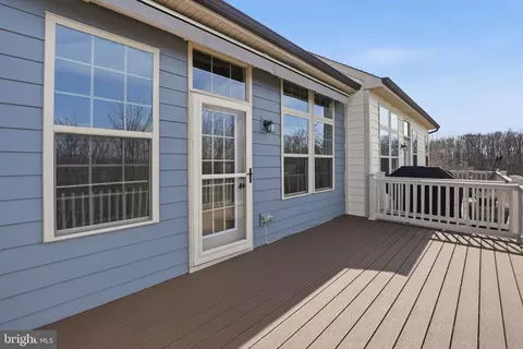 Exterior - 2252 Red Pine Loop, Dumfries, VA 22026 photo 4 of 8