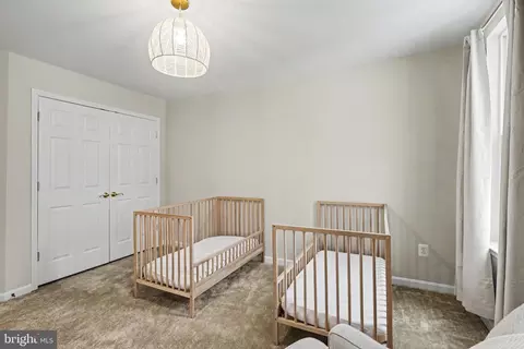 Bedroom - 19201 Buna St, Triangle, VA 22172 photo 13 of 15