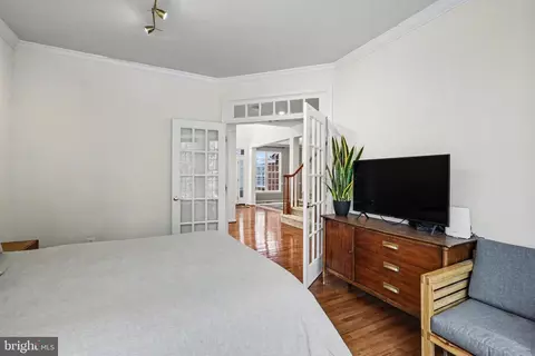 Bedroom - 19201 Buna St, Triangle, VA 22172 photo 3 of 15