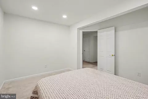 Bedroom - 19201 Buna St, Triangle, VA 22172 photo 15 of 15