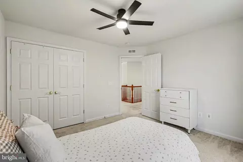 Bedroom - 19201 Buna St, Triangle, VA 22172 photo 7 of 15