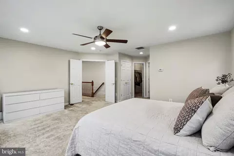 Bedroom - 19201 Buna St, Triangle, VA 22172 photo 5 of 15