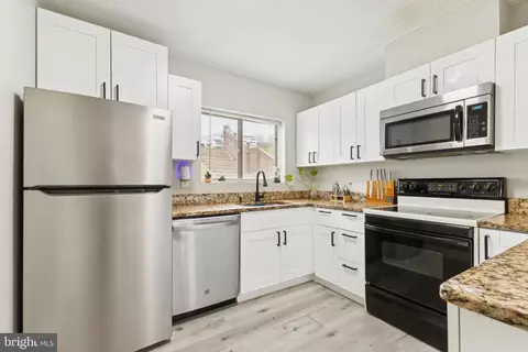 2140 Gunsmith Ter, Woodbridge, VA 22191