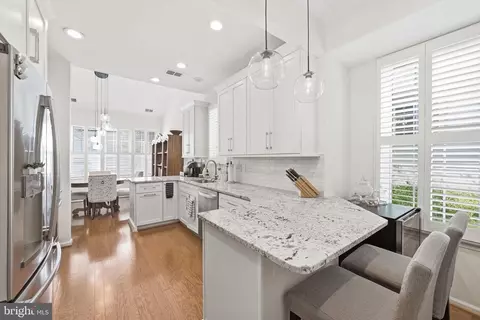 Kitchen - 6828 Derby Run Way, Gainesville, VA 20155 photo 3 of 3