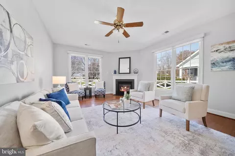 Living - 6712 Buglecall Pl, Gainesville, VA 20155 photo 1 of 5