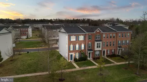 15918 Mackenzie Manor Dr, Haymarket, VA 20169