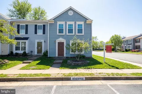 6651 Hunting Path Rd, Haymarket, VA 20169