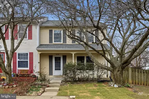 8230 Blue Ridge Ct, Manassas, VA 20109