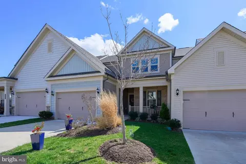 15563 Blue Lotus Ln, Haymarket, VA 20169